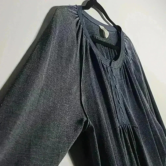 WE THE FREE - FREE PEOPLE Women's Acadia Henley Grey Half Button Shirt Size XS - Picture 7 of 16